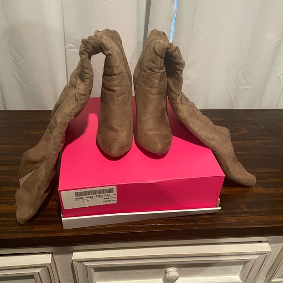 JustFab over the knee boots - Picture 3 of 11